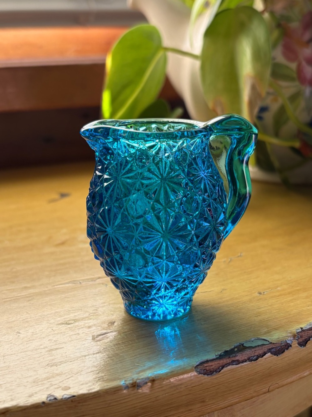 Vintage Teal Blue Pressed Glass Mini Pitcher Creamer Starburst Daisy Button 2.5” - Picture 2 of 5